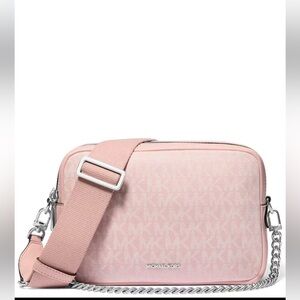 Bryant Medium Double Zip Chain Camera Crossbody Bag